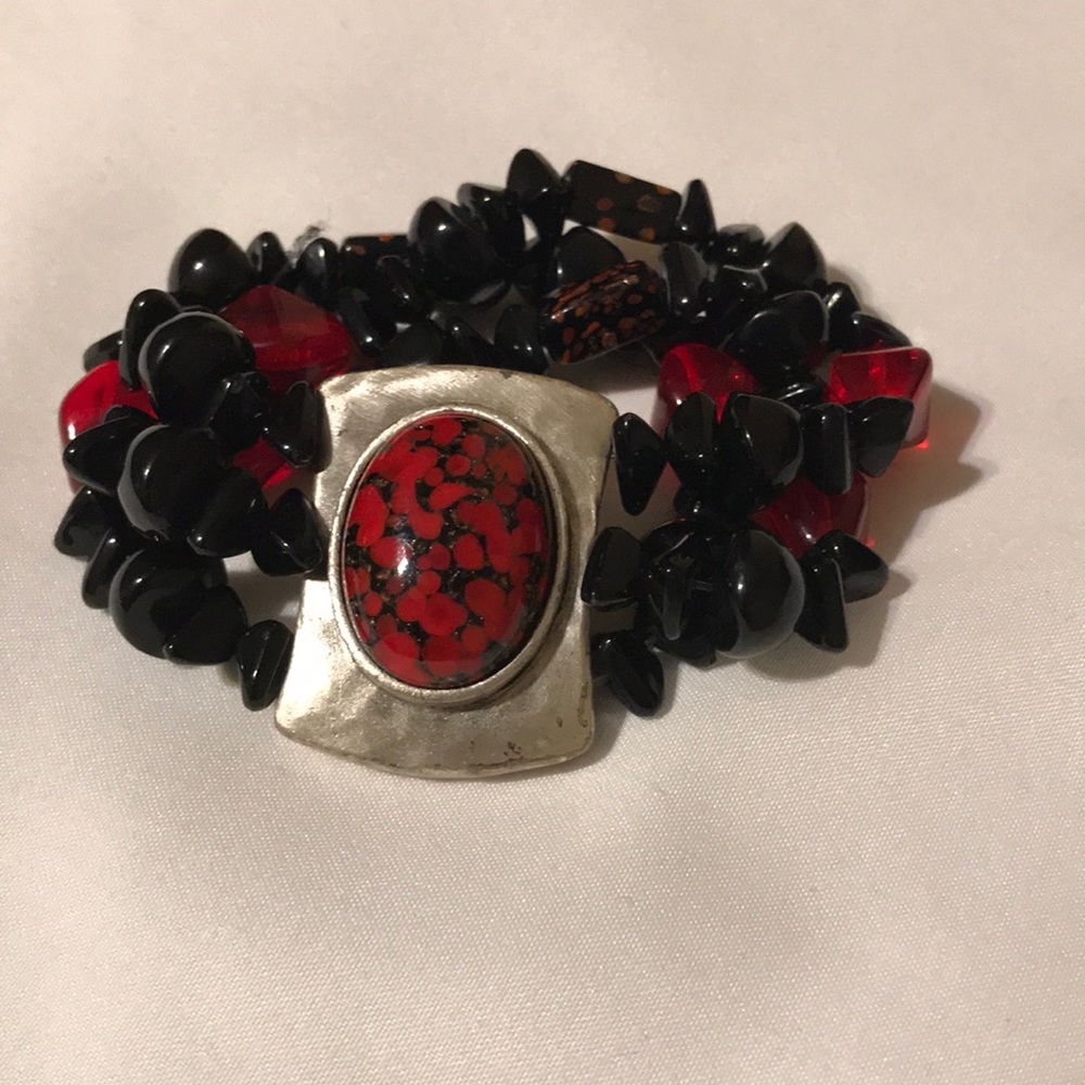 Beaded bracelet